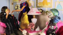 Book Club Part 4 - A Barbie parody in stop motion *FOR MATURE AUDIENCES*