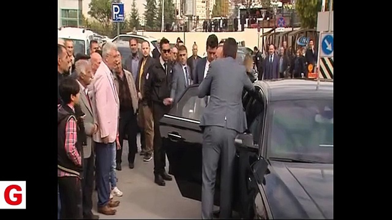 Dışişleri Bakanı Çavuşoğlu, Deniz Baykal"ı ziyaret etti