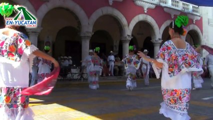 Las Mujeres que se Pintan, Vaqueria Yucateca