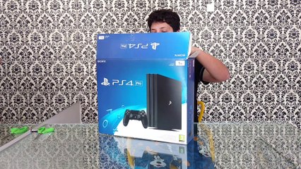 Unboxing Sony PS4 PRO