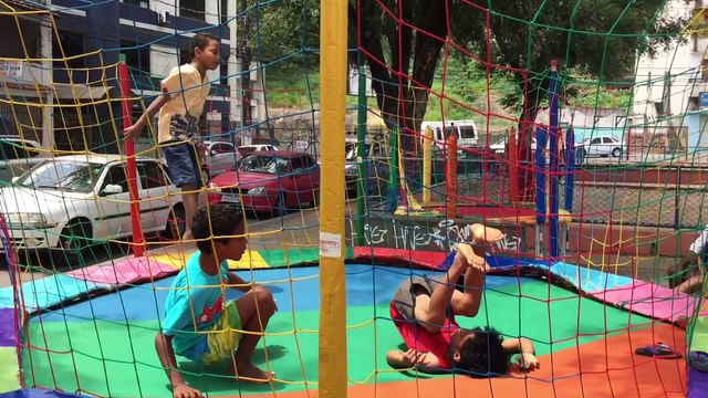 Com doações, capixaba consegue dar presente a 350 crianças de Vitória