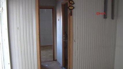Van Konteynerde Yaşayan Aileye Belediyeden Yardım Eli
