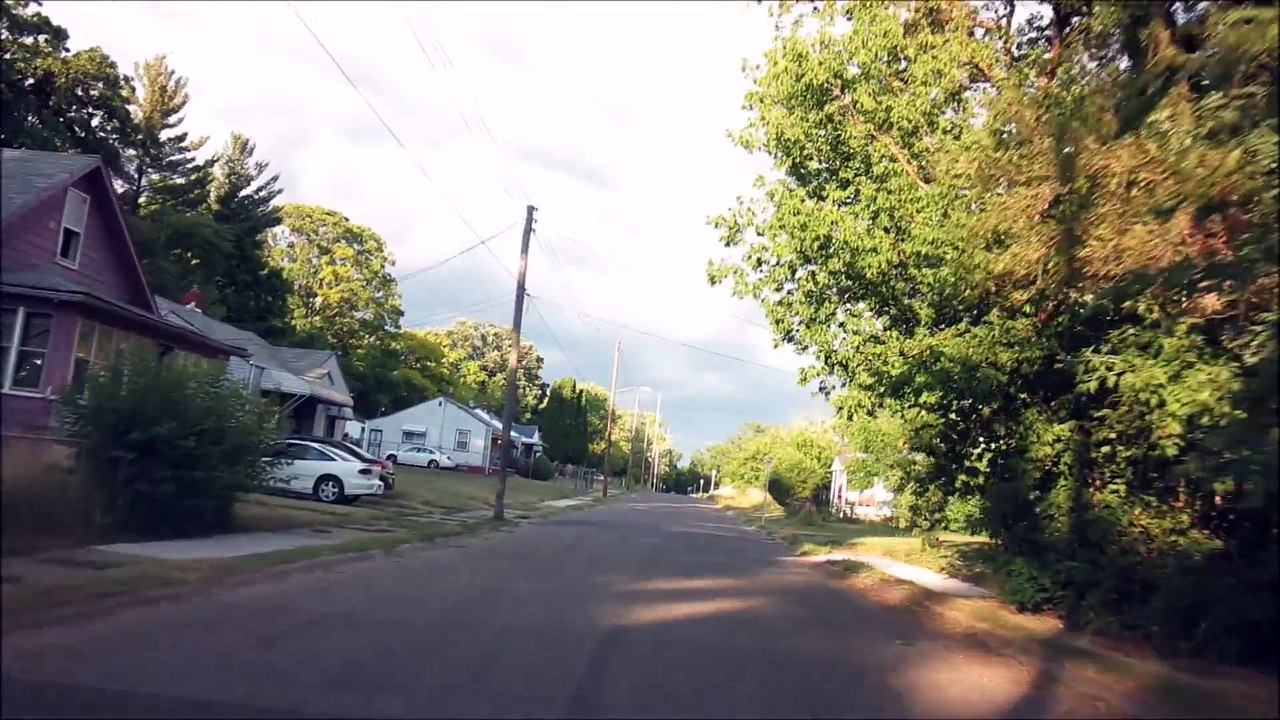 FLINT MI WORST HOODS, HD