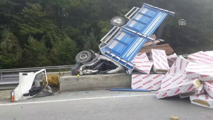 Refüje Devrilen Kamyonetin Sürücüsü Yaralandı