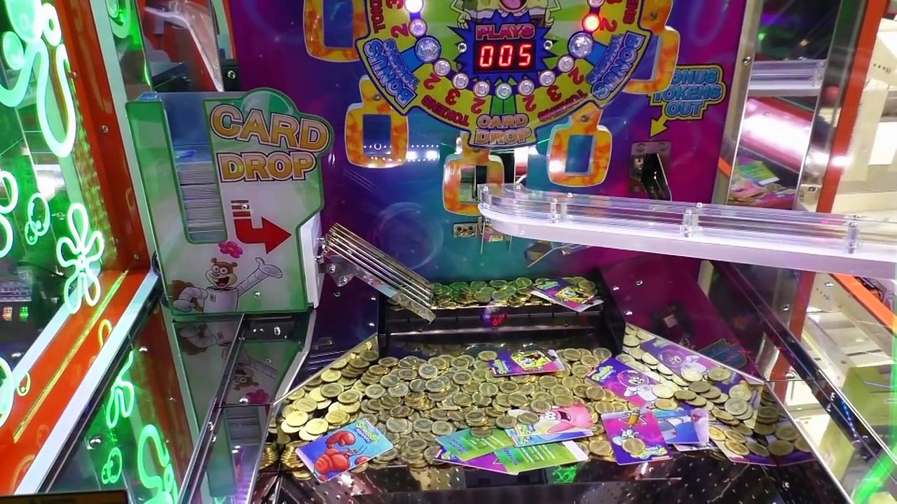 NEW! SpongeBob SQUAREPANTS Pineapple Arcade Coin Pusher