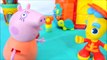 Pig George e Peppa Pig vai Visitar o Corpo de Bombeiros - Peppa Pig Em Portugues Episodios Completos