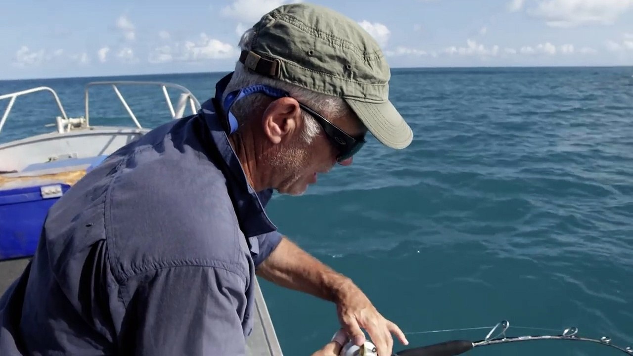 Jeremy Gets Angry and Injured Trying to Catch a Giant Grouper River Monsters