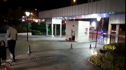 Cumhurbaşkanı Erdoğan, Deniz Baykal'ı Hastanede Ziyaret Etti