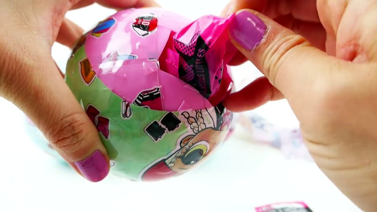 LOL Surprise! Lil Outrageous LIttles Surprise Baby Doll - Cry, Spit, Pee, and Color Changing Babies