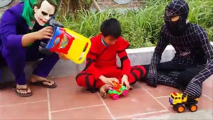 Joker Arrest Snow White baby and Deadpool w/ Spiderman Rescue Deadpool vs Snow White