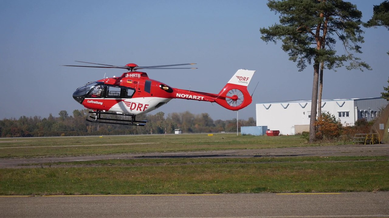 2 Generations EC-135