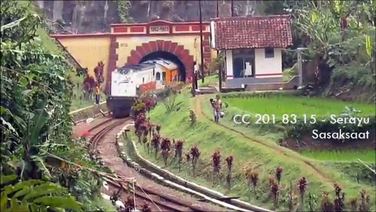 Kereta Api Indonesia İ (Video Compilation of Indonesian Train)