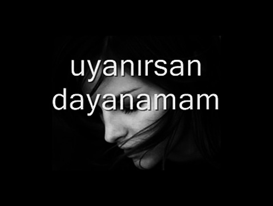 Oğuz Yılmaz - Sen Uyurken Gideceğim