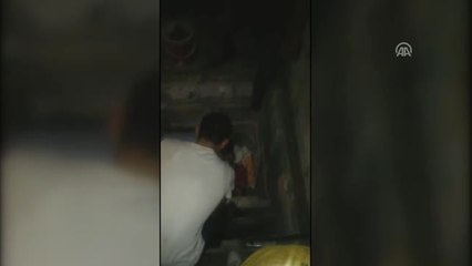 Yer Altı Çöp Konteynerine Düşen Kişi Yaralandı