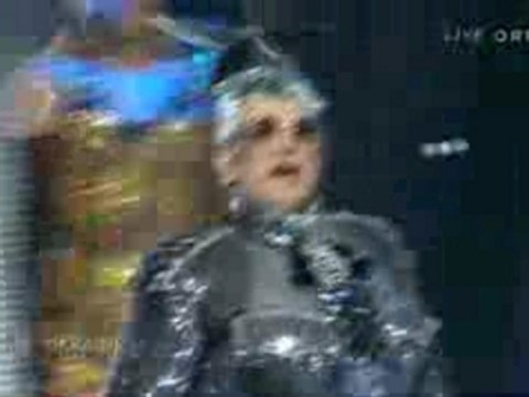 002 (Ukraine) Verka Serduchka - Dancing Lasha Tumbai