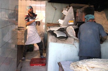 Lavaş Ustasının Videosu Gülmekten Kırıp Geçiriyor