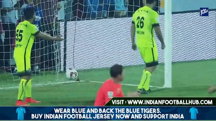BOLLYWOOD STARS VS INDIAN CRICKET TEAM __ CELEBRITY CLASICO __ HIGHLIGHTS AND GOALS 2017