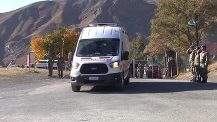 Çukurca'daki Patlama Şehit Düşen Askerler İçin Tören Düzenlendi