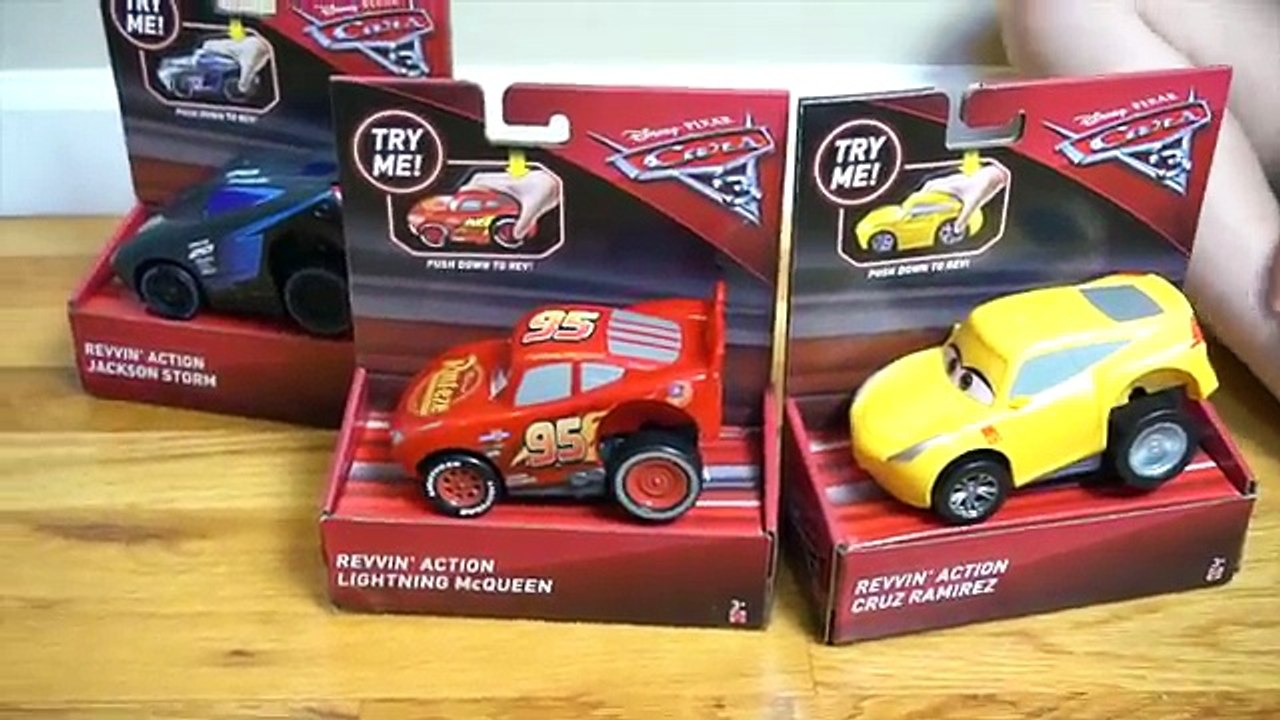 DISNEY CARS 3 CHALLENGE REV N GO PISTON CUP SPEEDWAY GAME MCQUEEN VS STORM FUNNY VIDEOS