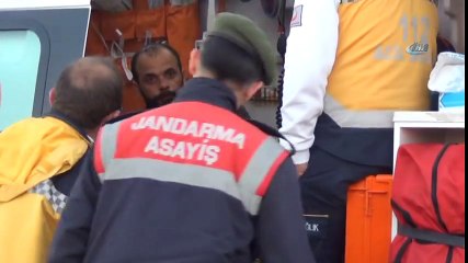 Yolcu Otobüsü Kamyona Çarptı: 1 Ölü, 20 Yaralı