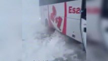 Ovit'te Kar Yağışı Ulaşımı Olumsuz Etkiliyor