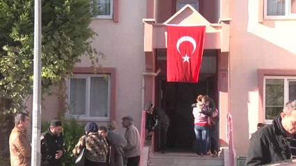 Şehit Piyade Uzman Çavuş Arıkan'ın Acı Haberi Baba Evine Ulaştı