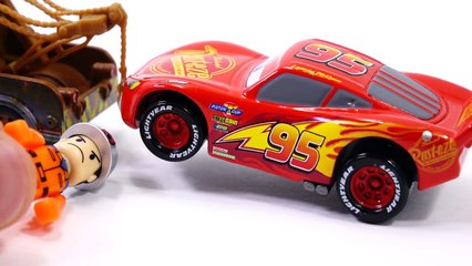 Disney Cars 3 Toys Movie Lightning McQueen Engine accident go for help Mechanical action car factory-r7UgRSy4xvM