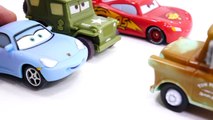 Disney Cars toys Lightning McQueen,Franck & Ramone Paint shop Color Changers Playset movie for Kids-5MTr2g95psQ