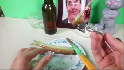 Eating LIVING FISH!!! Klunatik TNT Dinner #27 _ ASMR eating sounds no talk-cF_3SZz_Gu8