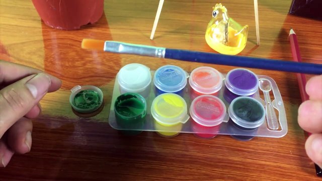 Eating PAINT and BRUSHES!!! Kluna Tik TNT Dinner #71 _ ASMR eating sounds no talk-wYR8C1ReCqI