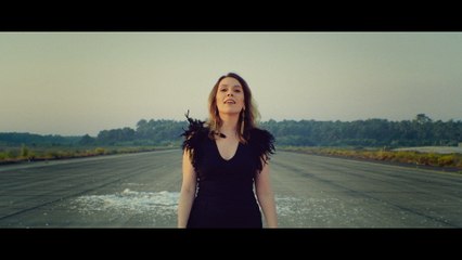 Ana Bacalhau - Leve Como Uma Pena