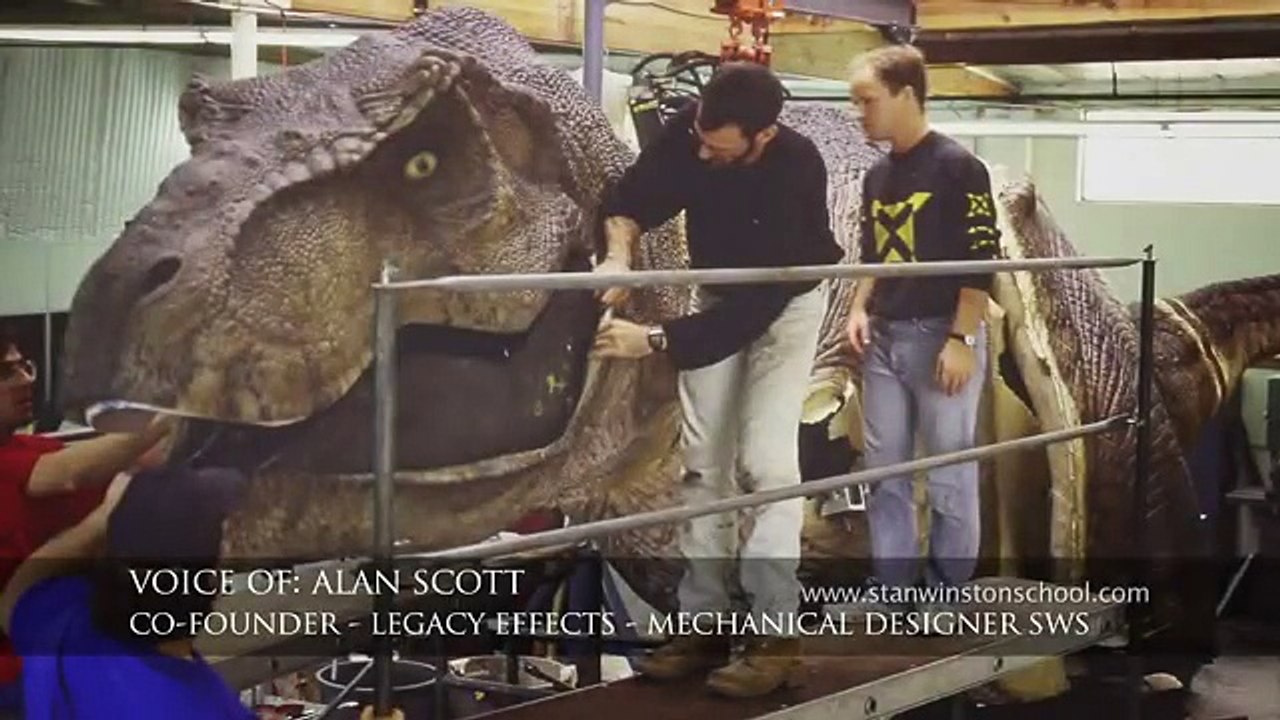 JURASSIC PARK - T-Rex - Skinning an Animatronic Dinosaur Part 1 - BEHIND-THE-SCENES