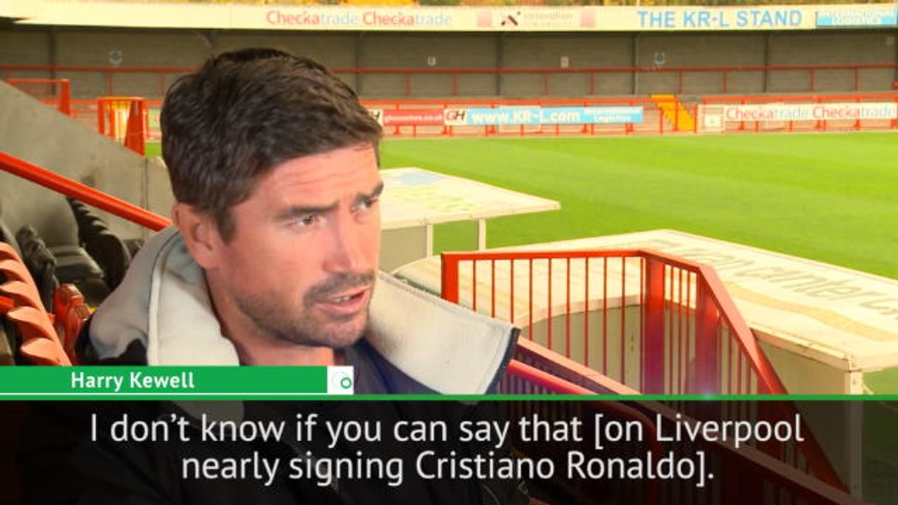 Houllier was right to choose me over Ronaldo...