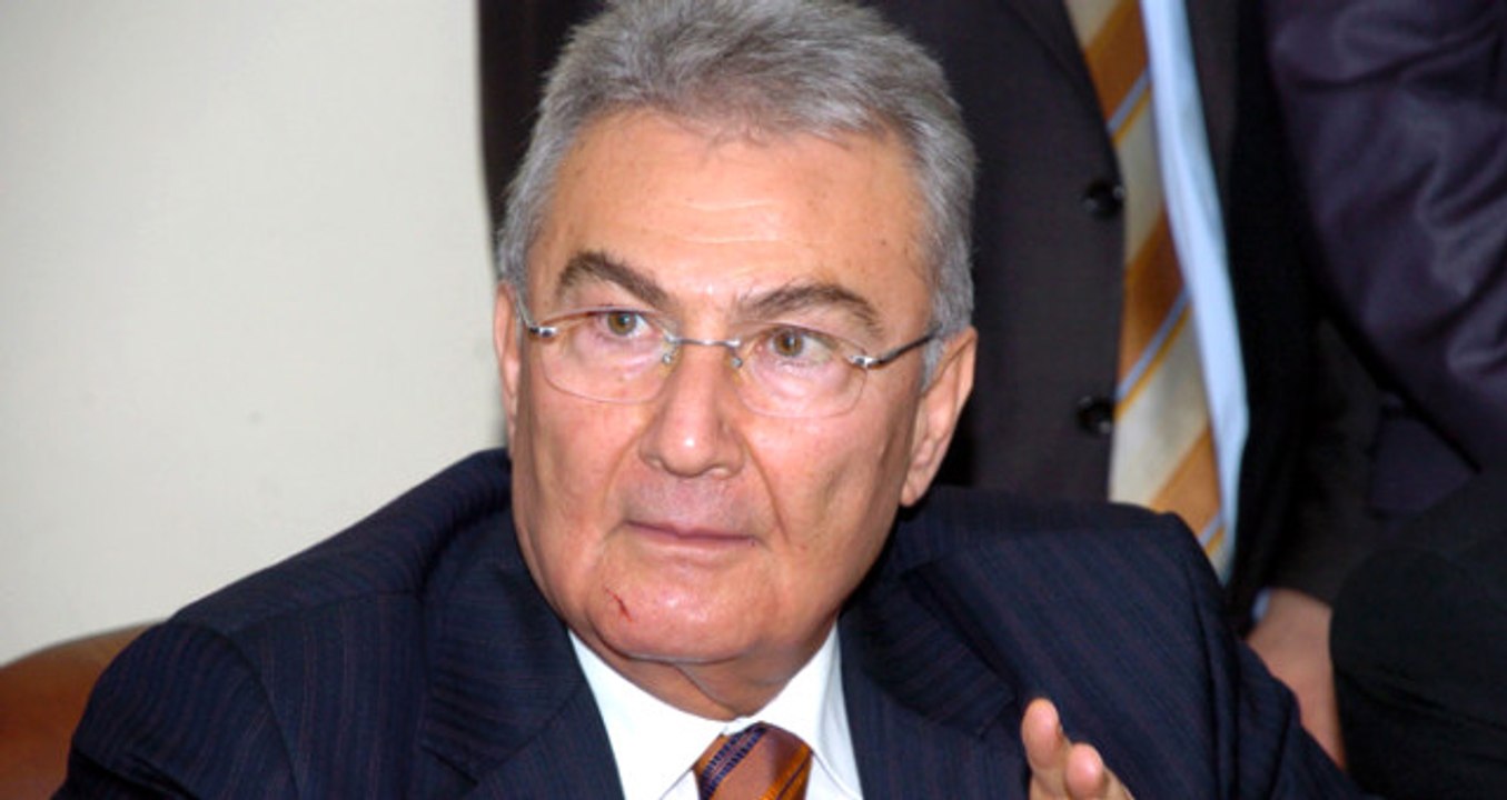 Ankara Üniversitesi Rektörü İbiş: "(Baykal'ın Sağlık Durumu) Yoğun Bakımda Olduğuna Göre, Önemli...