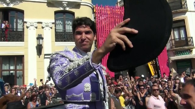 Julián Contreras intentó contactar con Cayetano