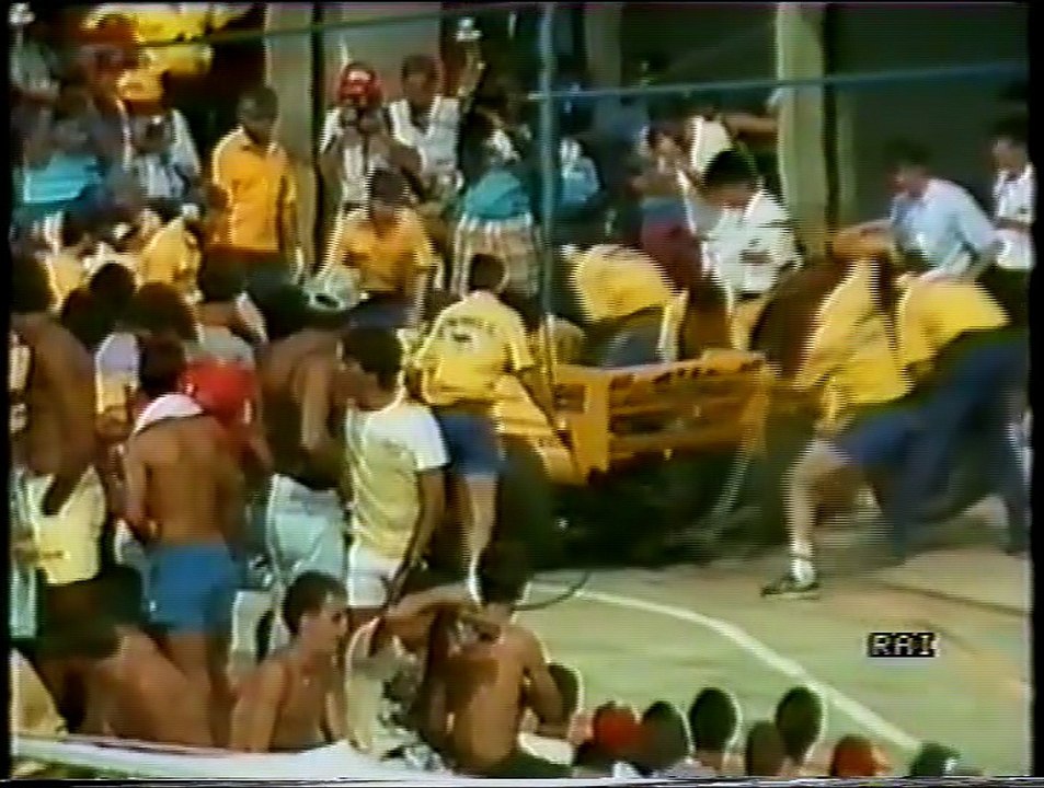 Gran Premio del Brasile 1987: Terzo pit stop di A. Senna e pit stop d'emergenza di Mansell