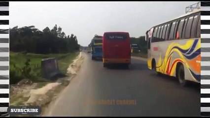 Sopir Bus Skil Dewa Ugal Ugalan Di Jalan Raya