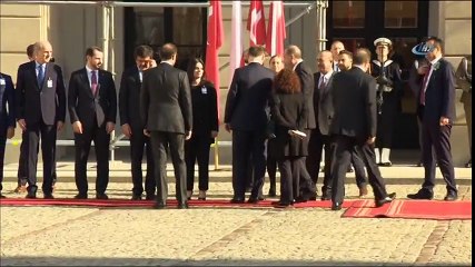 Cumhurbaşkanı Erdoğan, Polonya’da Resmi Törenle Karşılandı