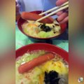Une fille filme les réactions de ses amis lorsqu'elle prend leurs repas !