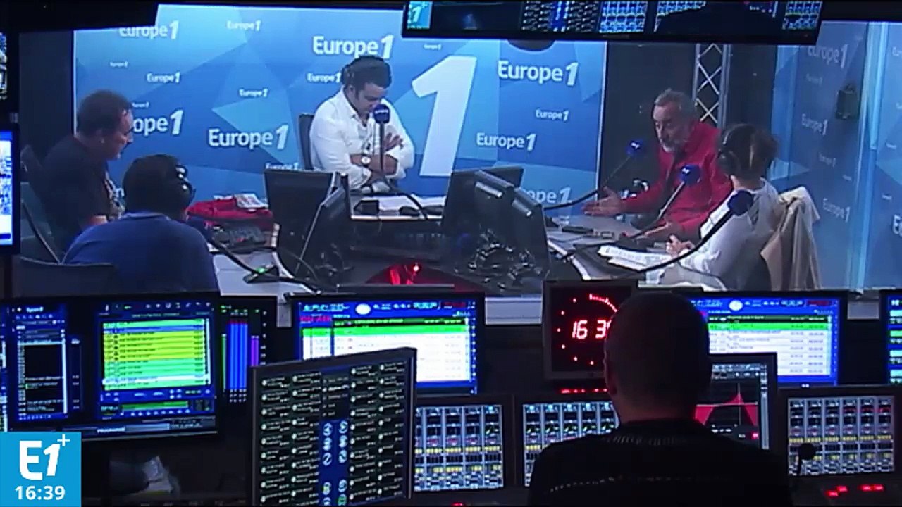 Antoine Duléry raconte le jour où il a joué au football avec... Zinédine Zidane