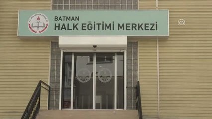 Fetö'den Devredilen Okulda Gençler Üniversiteye Hazırlanıyor