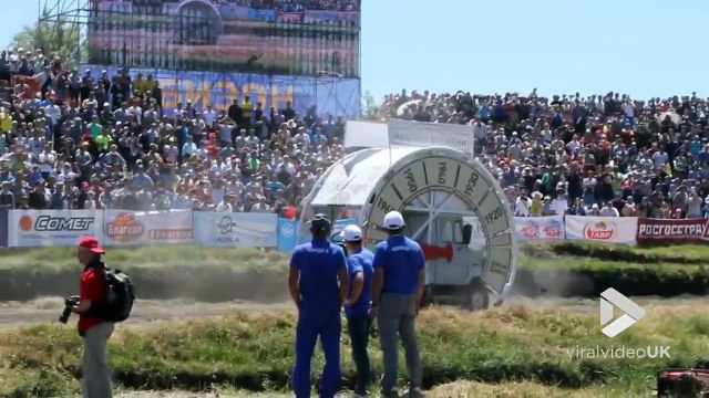Russie + concours RedBull : débiles au volant d'un engin de malade !