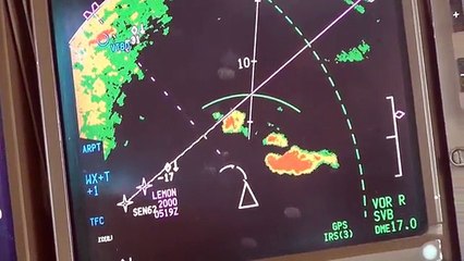 KLM Martinair 747-400 - Landing Bangkok BKK, Cockpit View