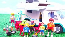 Juguetes como huevos sorpresa - Muñecas bebes L.O.L van de campamento en el Camper de Playmobil