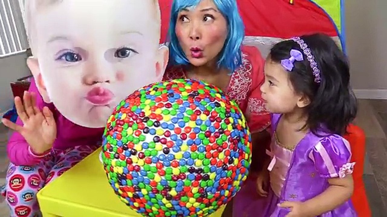 SAND MAKEOVER! Bad Kids Frozen Elsa Anna Spiderman Johny Johny Yes Papa Baby Song Nursery