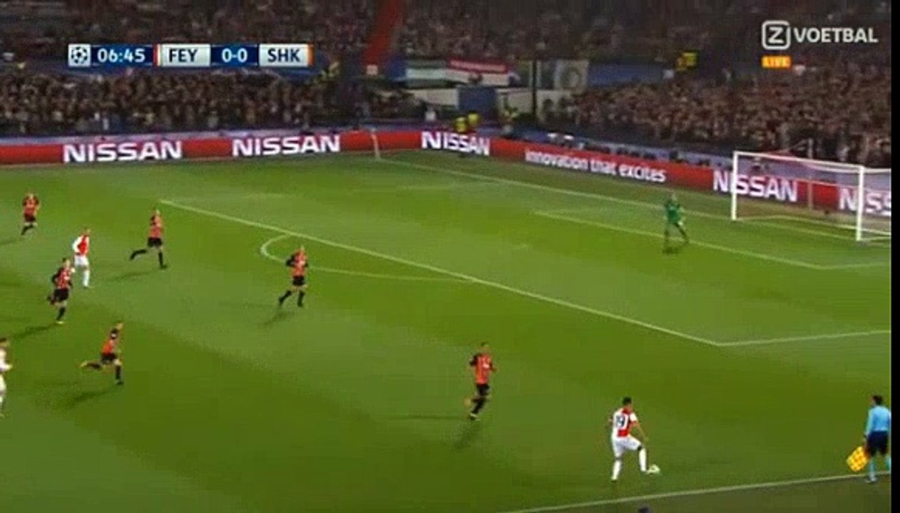 Feyenoord 1 - 0  Shakhtar  17/10/2017 Steven Berghuis Super Goal 7' Chapions Leagur HD Full Screen .