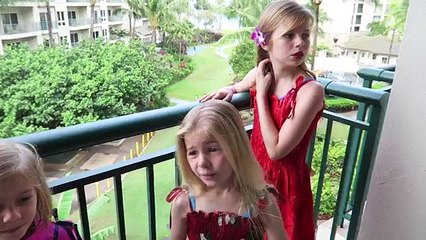 SAVANNAH KNOCKED HER TOOTH OUT!!