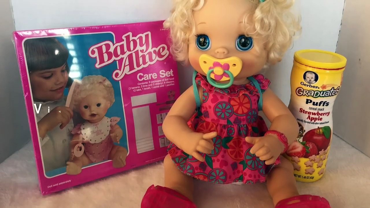 Baby Alive feeding VINTAGE 1984 BABY ALIVE FOOD and diaper FAIL