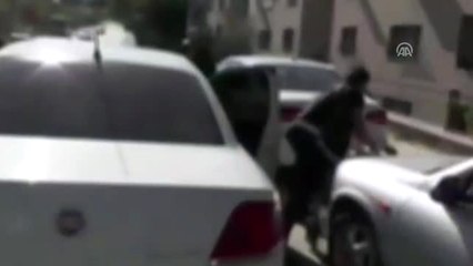 Polisin Durdurduğu Otomobilde 8 Tabanca Bulundu