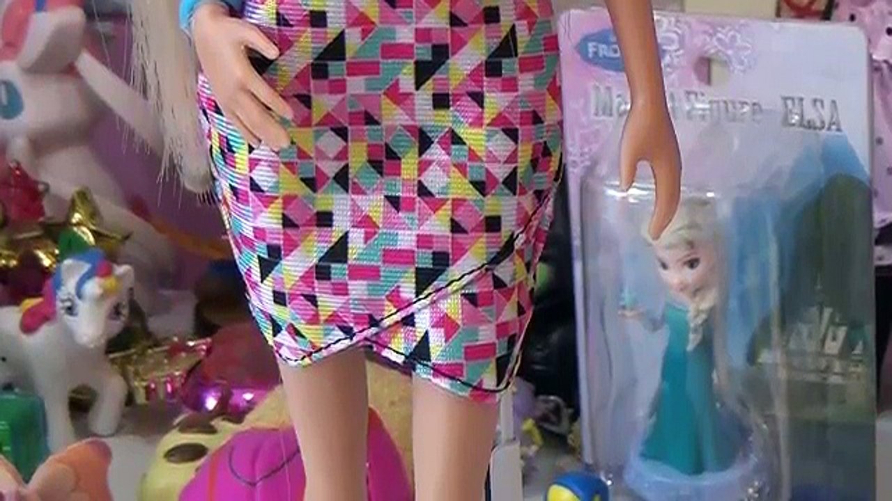 Barbie Capelli Arcobaleno - Mattel - Review / Recensione ***